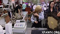 Amateur couple shares quick fuck and blowjob session