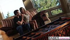 Skinny Sporty Babe Tempts Chad White To Facial Finish