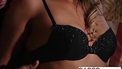 Skinny Sporty Babe Tempts Chad White To Facial Finish