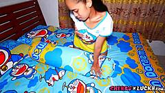 super cute 18yo thai girl licks and sucks her boyfriend's dick before riding him hard in bed