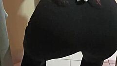 you won't believe this tiny venezuelan dancing before she spreads for sex!