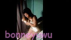 Bonneyuwu dances sexy in panties and pantyhose