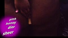 hey check out me playing deep in this big ole ebony housewife ass shaking wild