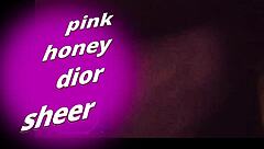 hey check out me playing deep in this big ole ebony housewife ass shaking wild