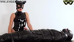 hey Cory Chase, deine riesentittige MILF-Stiefmama braucht jetzt einen richtigen Kuschelfick