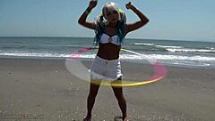 craving to lick this hot japanese belly button nice and slow?