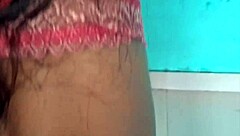 desi bhabhi welcomes uber eats driver for casual afternoon visit at home