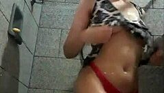 damn this latina teen's stuffing her tight asshole with that massive dildo 🔥🍑💦