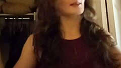 mollyjanexxx teases with her big natural tits backstage still trying hard