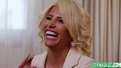 Colombian bombshell Carlita Ray craves big cock riding action