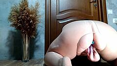 bbw chubby milf stepmom sends pantyhose pussy vid to stepson by mistake