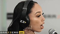 alexis fawx and alexis tae get their buttholes filled in hot group after podcast