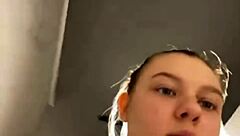 You see her squirting extreme all over the gym floor after hardcore fingering her fat pussy?