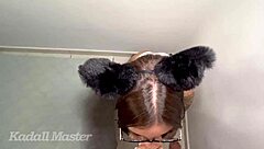 namoradinha submissa engole leite enchendo barriga de porra cremosa