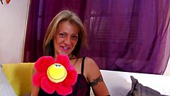 i head to my fave whore's pad and she fucks my ass to mouth with cumshot facial finish