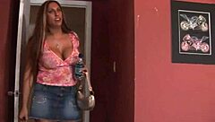 fucking slutty blonde mom hard 🔥🍑