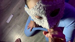 Sentindo bunda apertada se abrir depois de yoga intenso!