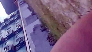 ビデオ通話で巨乳とモンスターコックの異人種カップル