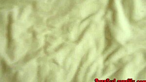 אה, אחות חורגת התלכלכה עם זין שחור גדול, לא יכלה להפסיק…