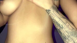 Lésbicas se fodem deliciosamente e se devoram com tesão