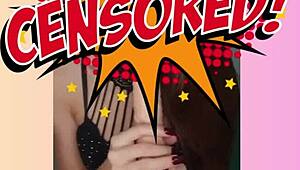 Se mig strippe langsomt, smuk rødhårede pige