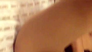 โมเดลเอเชียจีนไต้หวัน โพสเซ็กซี่ในฉากโซโลละเอียด