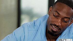 i fuked those milfy blonds milfs bunny madison n alexis malone sharin a bbc