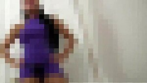 Saya perlu budak sissy sebagai rakan dalam lingerie 😈