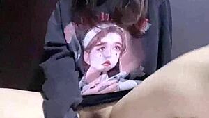 Интенсивное удовольствие от соло-игры до мощного сквирта за кулисами