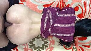 ¿Viste cómo seduje a Bhabhi y le follé el coño a escondidas?