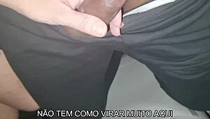 أه، دعوت صديقي الأفضل تاني عشان يرضع زوجتي بزبه الأسود الكبير وهي حصلت على كمية كبيرة من المني في فمها...