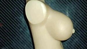 Dolly bliver bøjet over for anal creampie i hver stilling