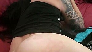 Envy X esticada e metida por marombado com porra farta e gozo nas tetinhas 18+