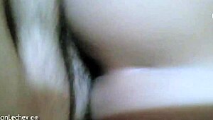 Adik tiri aku kata mari masukkan ke bontotnya untuk seks anal dan cuba air mani aku dalam dia