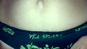 妻がデカチンポを楽しむのを見て興奮するネトラレ