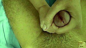 Ela me deu massagem relaxante foda no pau, tarado pra caralho