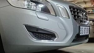 Kereta Bellajames rosak, bayar mekanik dengan seks panas