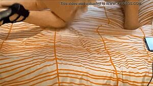 Francia lány kap rimjob-ot és baszást selyem bugyiban!