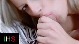 Blonde dikongkek keras! Pancut dalam mulut!