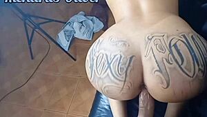 Latina Muda Dalam Lingerie Dapat Creampie Dalam Kedudukan Empat Kaki