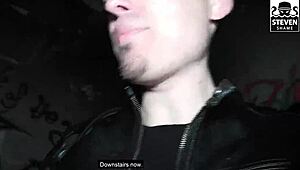 Publik kuksuget med 18+ Alexa som får spermaglas efter hårdknull med random dejt