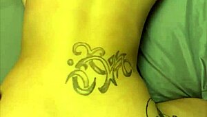 슬림 씩 호커 친구 집 클라이언트 빨고 박고 엉덩이 사정