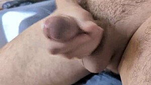 Starter dagen med stor pik sædskud i sengen