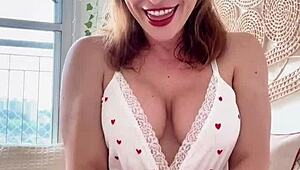 Paja guiada - Dale una bien rica pa ti con tetas grandes en lencería