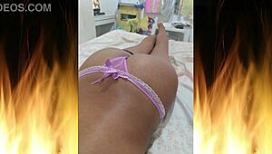 ジェイドのジューシーなラティーナボディをクローズアップでずっと見つめてる