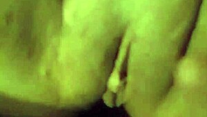 Vrouws strakke kut en kont krijgen speeltjes en neuken