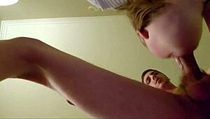 Jeg deepthroater kuken hans og lar ham fylle fitta mi, helt nærbilde!