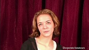 Casting-Kompilation mit sexy verzweifelten Amateuren, heißen reifen MILF-Müttern und BBW großen Titten-Ehefrauen in Muschi-Leck-Paar-Aktion