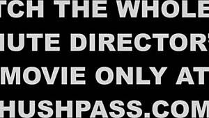 Eden Sparkle sikít extázisban. Szop, dug, öklendezik és ujjal basz egy fullasztó cumshotig.