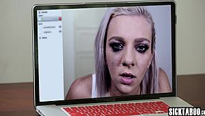 이 젊은 18+년이 거대한 자지 빨아